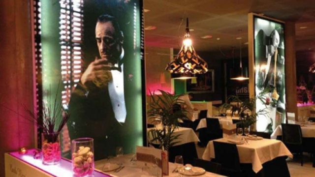 La franquicia La Mafia se sienta a la mesa inaugura su primer restaurante en Gijón