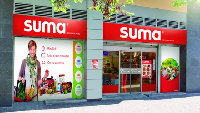 La franquicia SUMA abre tres supermercados en Granada