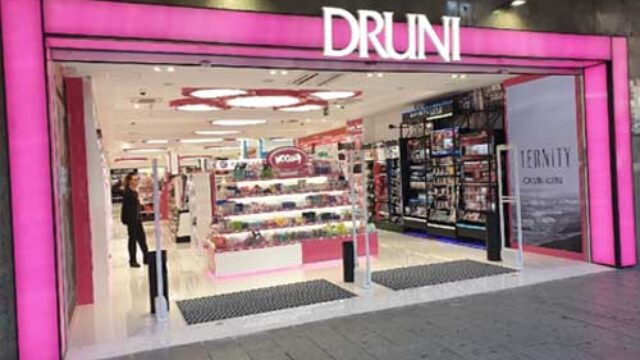Druni y Arenal se unen en un grupo de perfumería de 450 tiendas