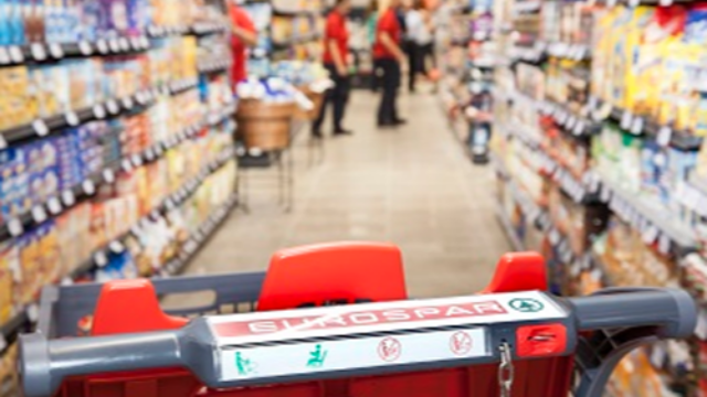 Spar inaugura dos franquicias de supermercados