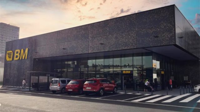 La franquicia BM compra 31 supermercados Hiber en Madrid