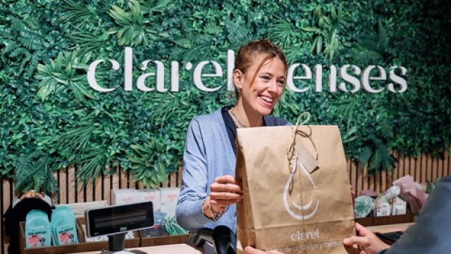 Clarel firma con Uber Eats un acuerdo de reparto a domicilio