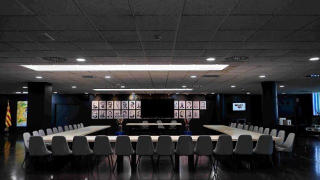 What’s Up! celebra su convención de franquicias en el RCDE Stadium