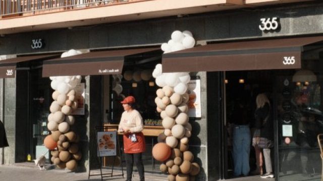 La franquicia de panaderías 365 aterriza en Tarragona con dos nuevos locales